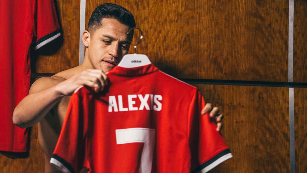 How to Tell if a Soccer Jersey is Authentic - The Center Circle - A  SoccerPro Soccer Fan Blog