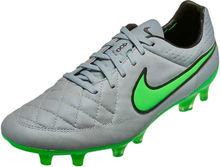 nike tiempo v