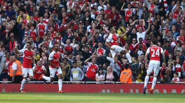 EPL Wrap-up: Arsenal Thrash United in Statement Win
