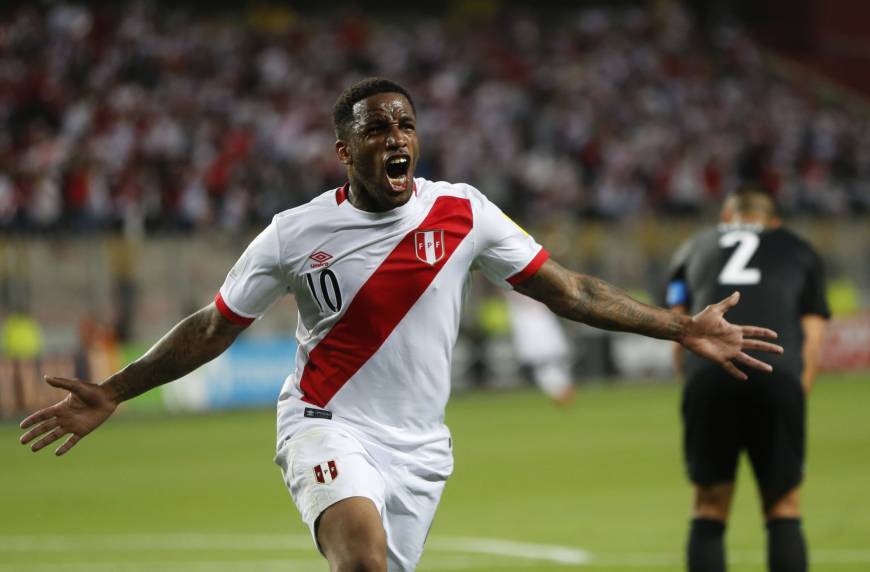 Peru National Soccer 2018 World Cup Red #9 Paolo Guerrero