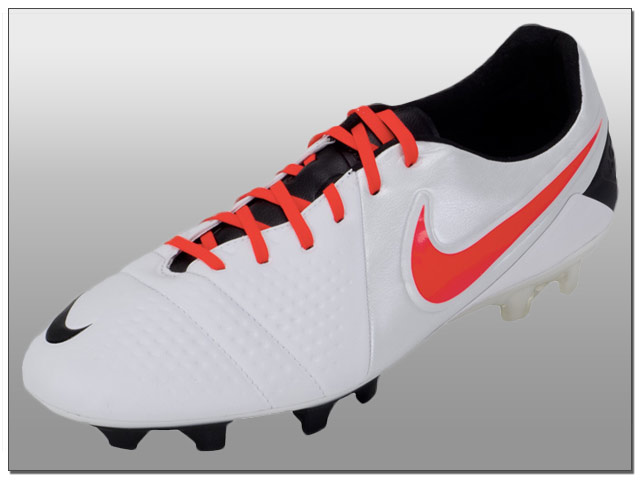 Nike CTR360 Maestri III FG Soccer Cleats - White with Black Review - The  Instep