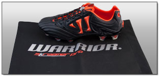 Warrior Skreamer K-Lite FG Soccer Cleats – Black with Spicy Orange Review