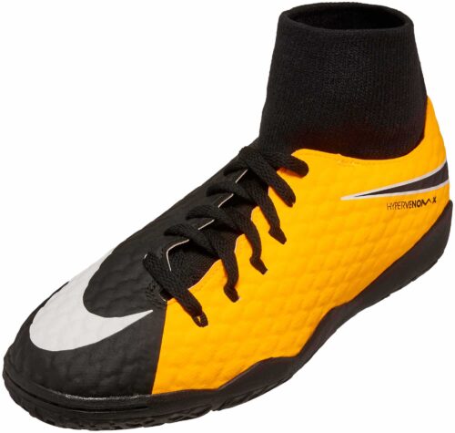 orange and black youth wrestling shoes