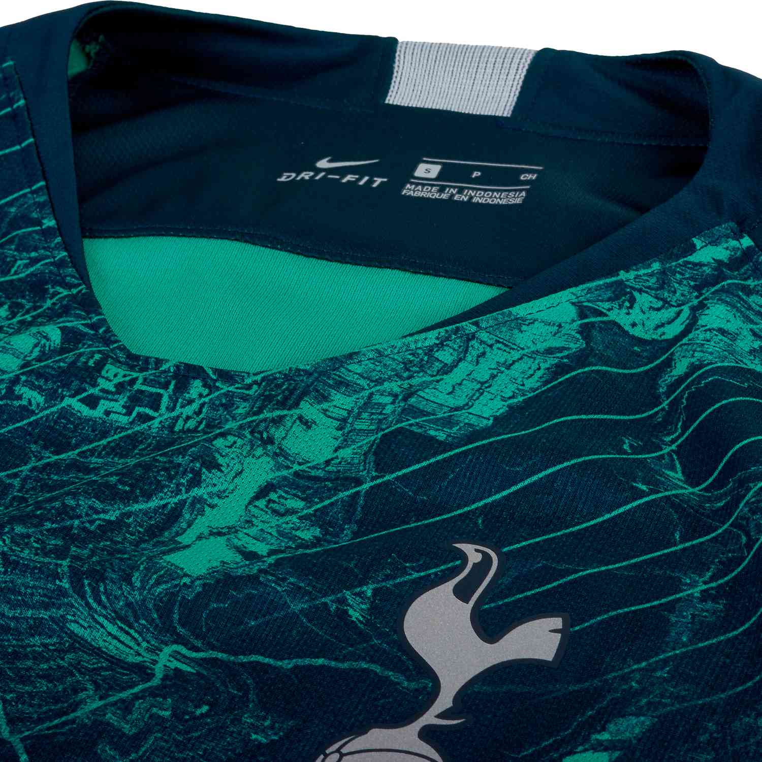 PHOTOS: Tottenham Unveil Brilliant 'Neptune Green' Third Kit With