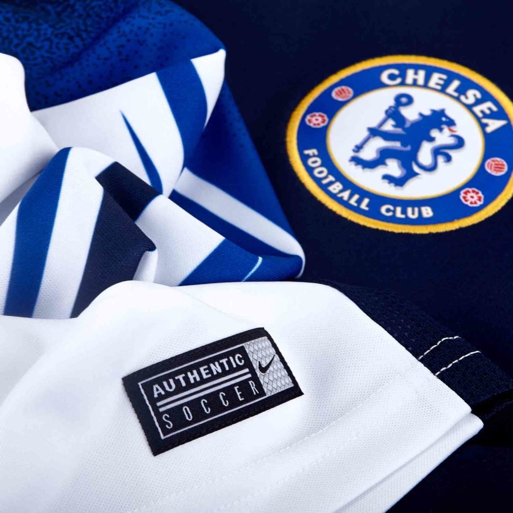 chelsea pre match kit