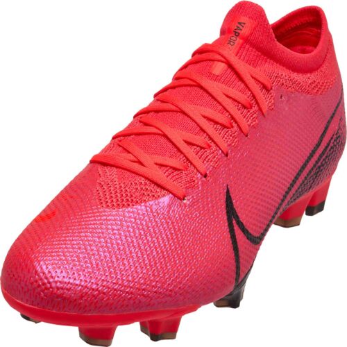 Football Boots Nike Mercurial Vapor XIII Academy MDS Turf.