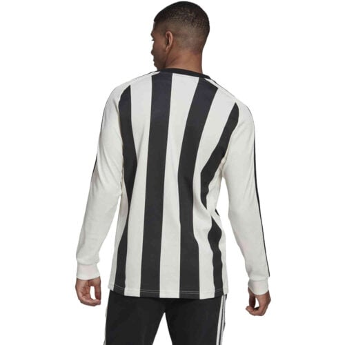 Juventus off online white