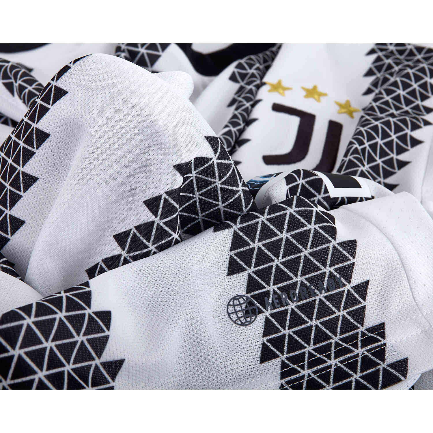 2022/23 adidas Juventus Home Jersey - SoccerPro