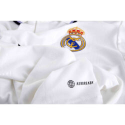 adidas Real Madrid Vinicius Jr. #7 Soccer Jersey (Home 23/24