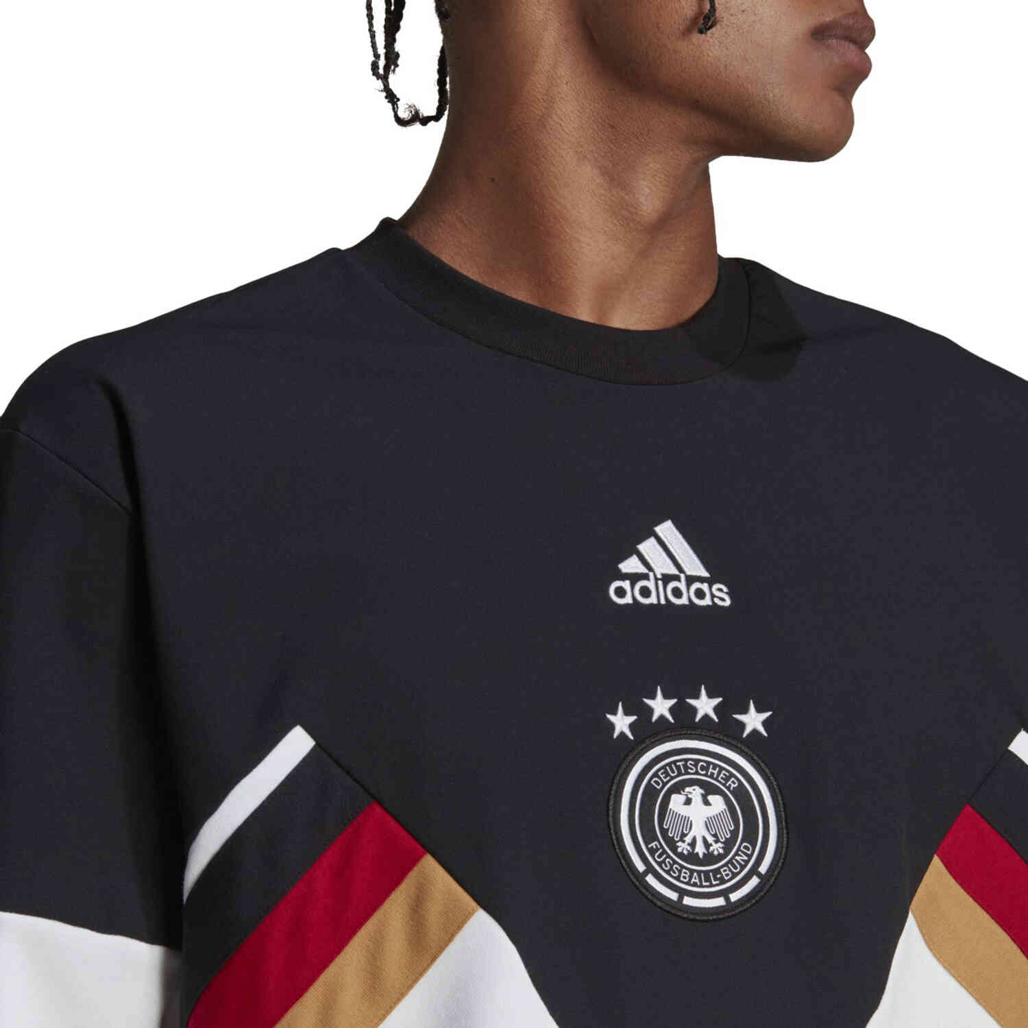 pronto el plastico Iniciar sesión adidas Germany Icons Lifestyle Crew - Black/White - SoccerPro